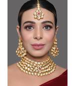 Handcrafted Maharani Kundan Necklace With Earrings & Mang Tika