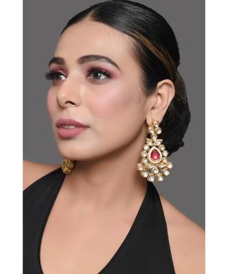 Red Gold Toned Kundan Inspired Earrings 4