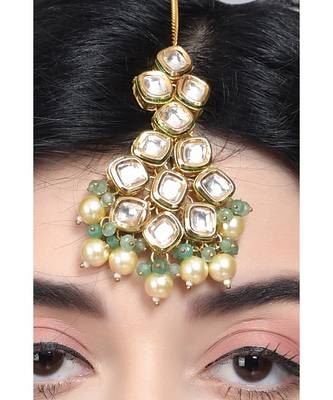 Jade Gold Tone Kundan Maang Tikka With Pearls 2
