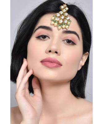 Jade Gold Tone Kundan Maang Tikka With Pearls 5
