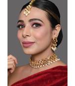 Pearl Beaded Kundan Choker With Matching Earrings & Mang Tika