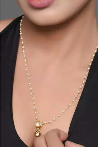 White Gold Tone Kundan Necklace
