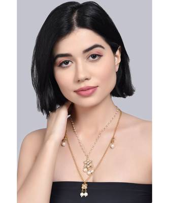 Multilayered Kundan Embellished Necklace 2