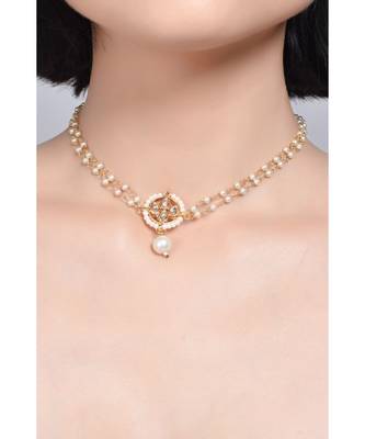 Sleek Moon Shaped Kundan Inspired Choker 1