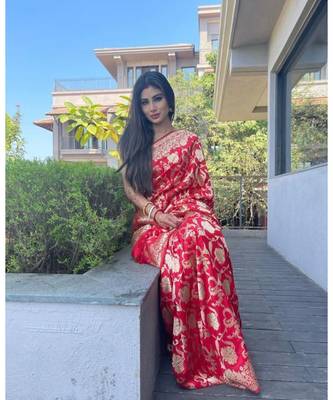 MAHATI Red  hand_woven silk  sarees with blouse 2