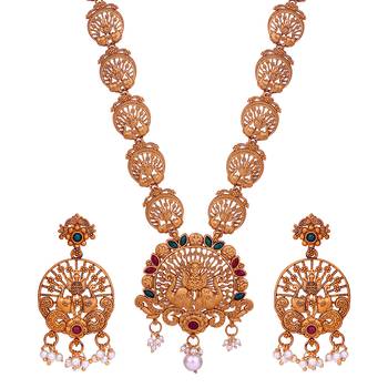 Green crystal jewellery 1