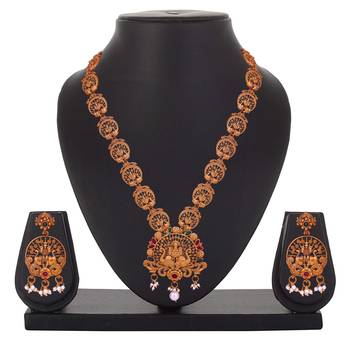 Green crystal jewellery 2