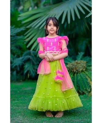 fuchsia pink and green hand embroidered zari work lehenga 4