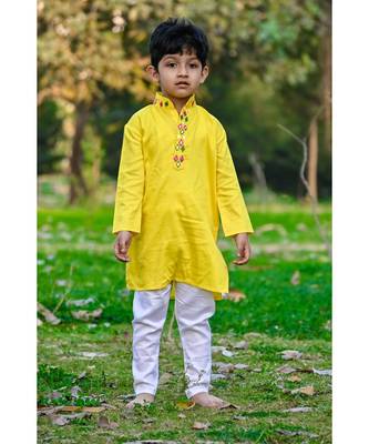 yellow cotton mirror work kurta paijama 3