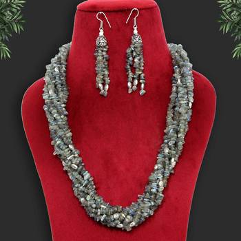 Grey necklace-sets 1