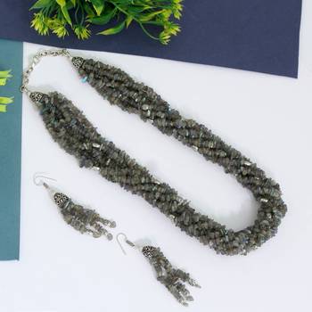 Grey necklace-sets 2