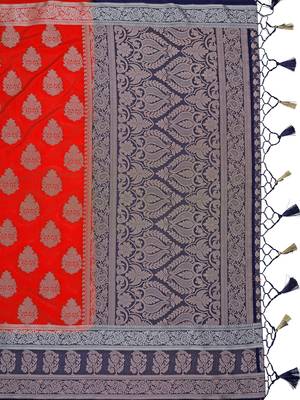 Red woven art silk saree with blouse 4