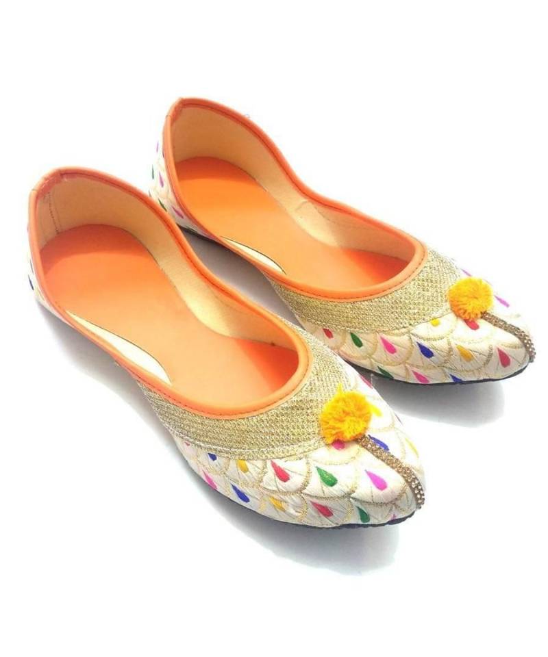 Sonia collections Stylish Ethnic Jutti for women and girls | Jutis/Mojari/Belly Bellies for Women