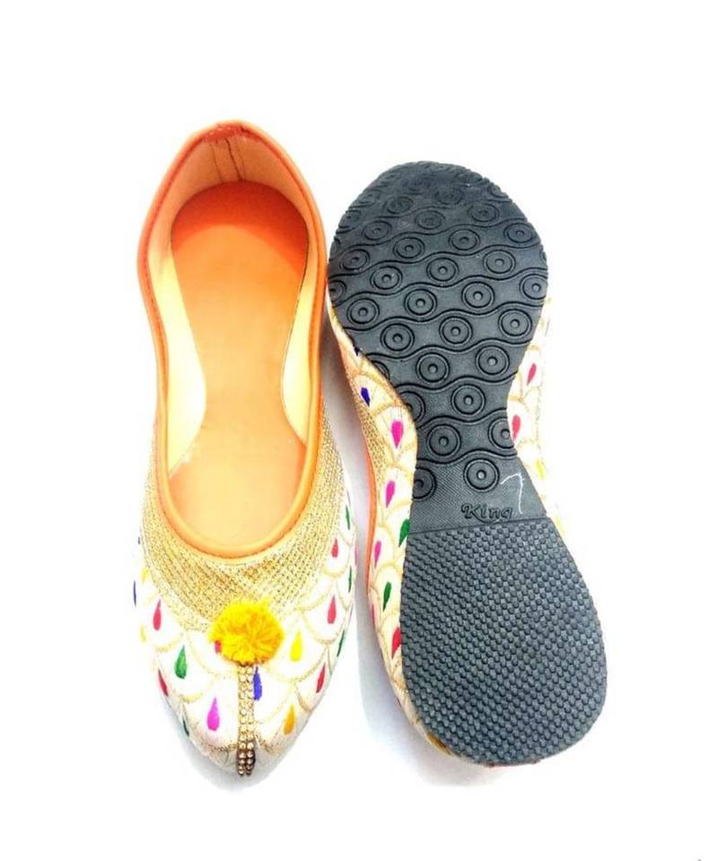 Sonia collections Stylish Ethnic Jutti for women and girls | Jutis/Mojari/Belly Bellies for Women