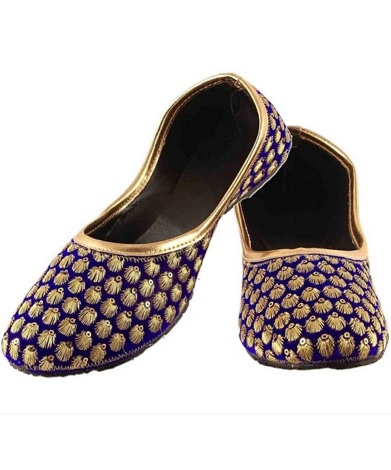 Sonia collections Stylish Ethnic Jutti for women and girls | Jutis/Mojari/Belly Bellies for Women