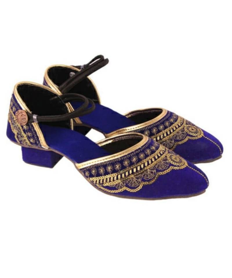 Sonia collections Stylish Ethnic Jutti for women and girls | Jutis/Mojari/Belly Bellies for Women