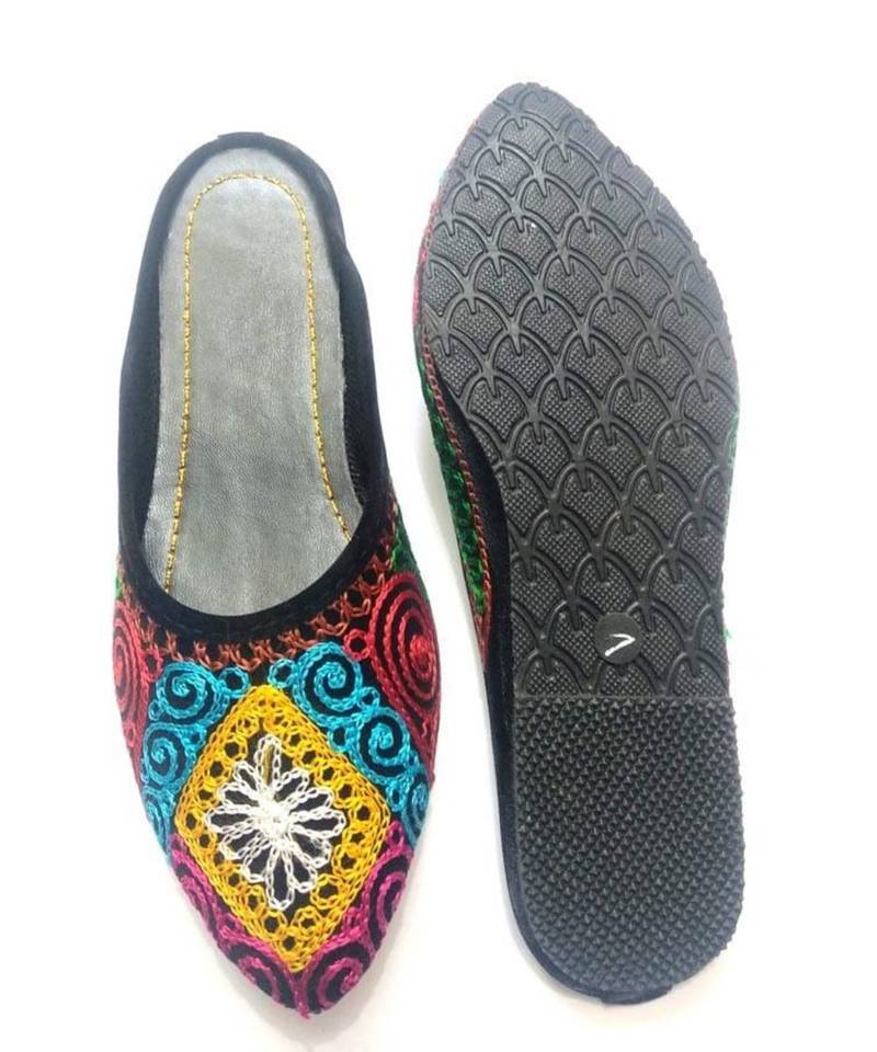 Sonia collections Stylish Ethnic Jutti for women and girls | Jutis/Mojari/Belly Bellies for Women
