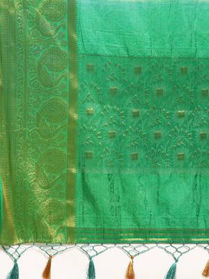 Beige woven art silk saree with blouse 4
