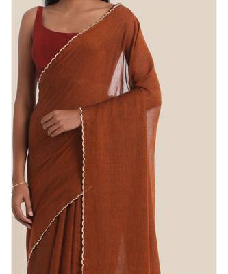 Suta Rust Brown Solid Pure Cotton Embroidered Scallops Border Saree 2