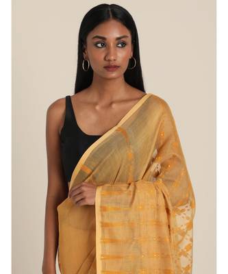Suta Women Mustard Yellow Jacquard Handloom Saree 3
