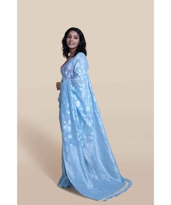 Suta Women Powder Blue Woven Design Jamdani Linen Zari Saree 2