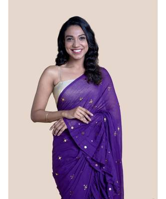 Suta Women Raw Ink Mul Handcrafted Ruffle Chumki Saree 4