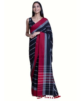 Suta Women Black And Grey Checkered Pure Cotton Saree 2