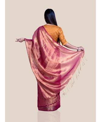 Suta Red  Gold Zari Saree 5