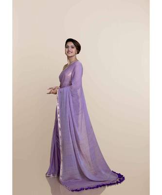 Suta Women Lavender Mul Cotton With Zari Border And Ghicha Pallu 2