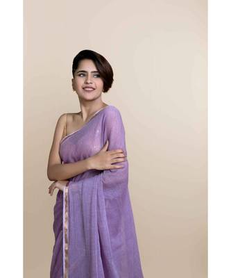 Suta Women Lavender Mul Cotton With Zari Border And Ghicha Pallu 4