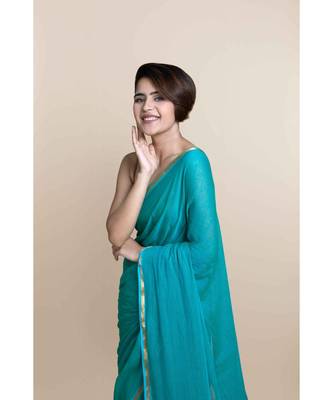 Suta Women Sea Green Mul Cotton With Zari Border And Ghicha Pallu 4