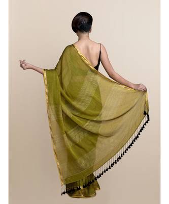 Suta Olive Green  Gold-Toned Striped Pure Cotton Saree 5