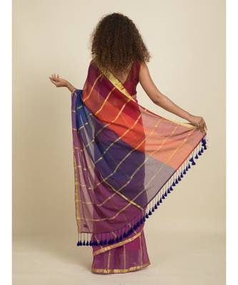 Suta Red  Purple Checked Pure Cotton Saree 5