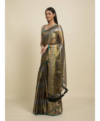 Suta Grey  Gold-Toned Striped Saree 4