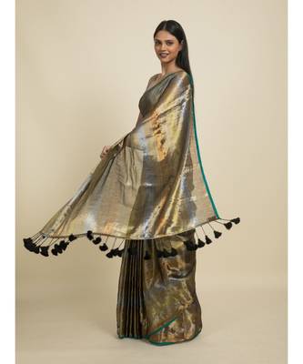 Suta Grey  Gold-Toned Striped Saree 5