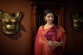  WINE COLOR Satin Silk zari woven Mill Printed Saree  2