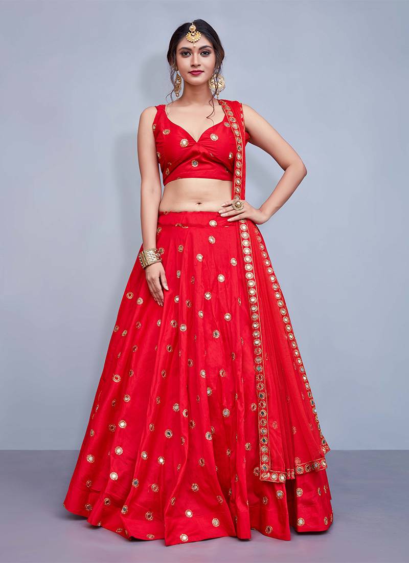Bridal Beautiful Red Color Tafetta Silk Tassels Work Lehenga Choli