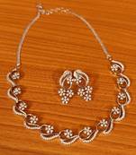 White necklace-sets