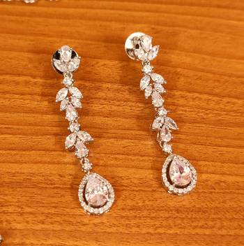 White necklace-sets 2