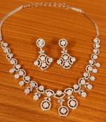 White necklace-sets