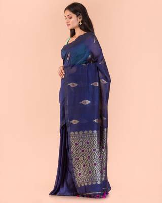Blue hand woven linen saree with blouse 3