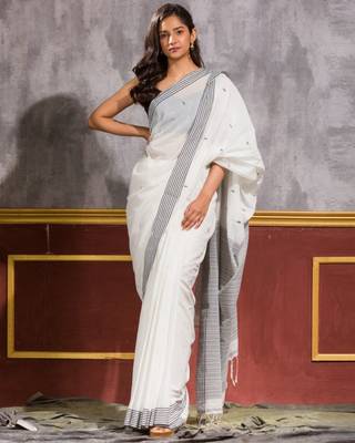 White hand woven cotton saree with blouse 1