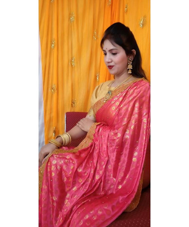 Aruna Saree with blouses Galaxy Foil Print With Lace Border  and Diamond  Saree with blouse