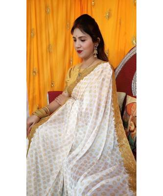 Aruna Saree with blouses Galaxy Foil Print With Lace Border  and Diamond  Saree with blouse 1
