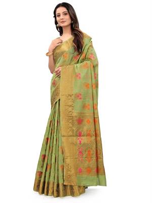 Parrot green woven cotton silk saree with blouse 4