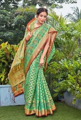 Green Woven Art Silk Saree With Blouse 2