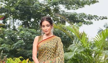 Grey Woven Art Silk Saree With Blouse 3