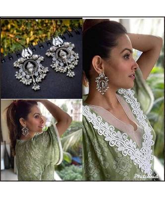 Trishul Ganesha Earrings 1