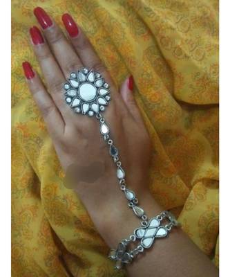 Mirror haathphool bracelet with ring 1