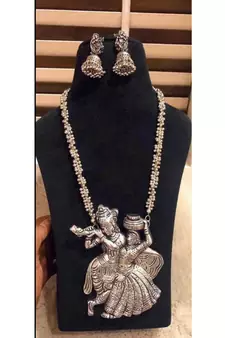 Radhakrishna Pendant Set